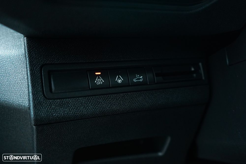 Peugeot 3008 BlueHDi 130 Stop & Start EAT8 GT Pack - 9