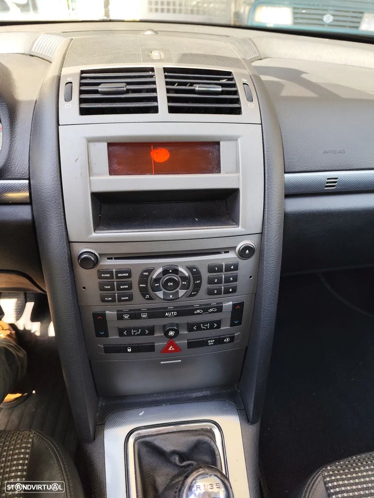 Peugeot 407 2.0 HDi Executive - 15