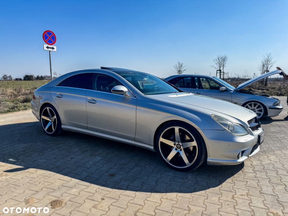 Mercedes-Benz CLS - 4