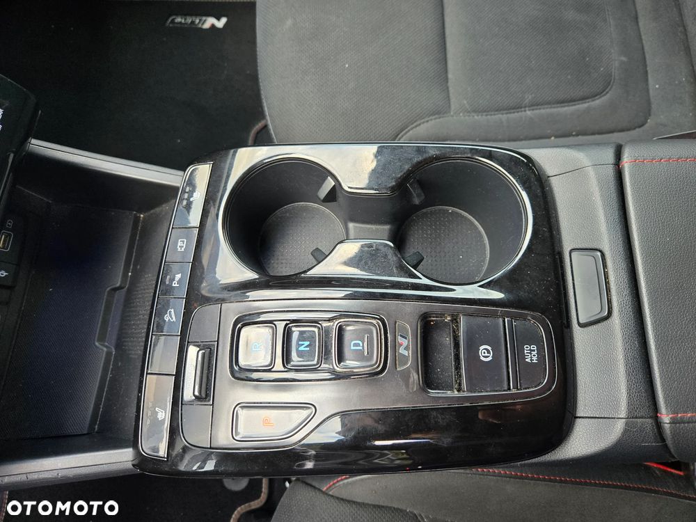 Hyundai Tucson 1.6 T-GDi HEV Executive N Line 2WD - 19