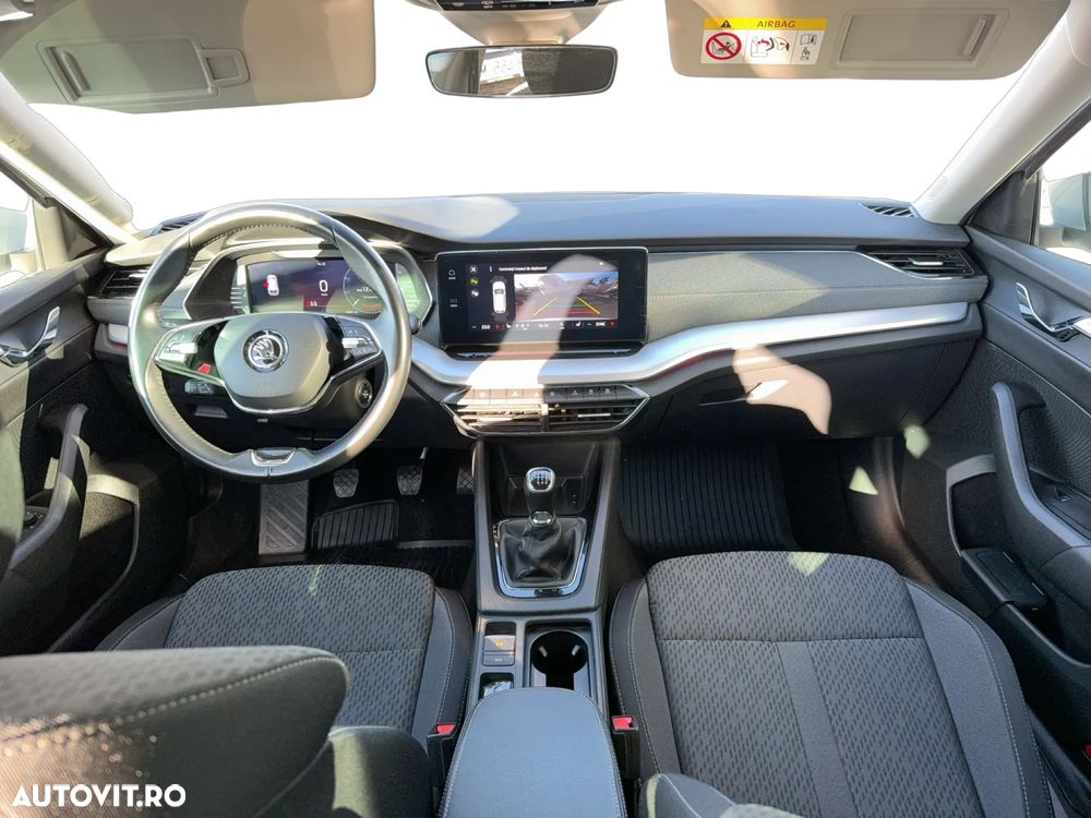 Skoda Octavia 2.0 TDI Style - 10