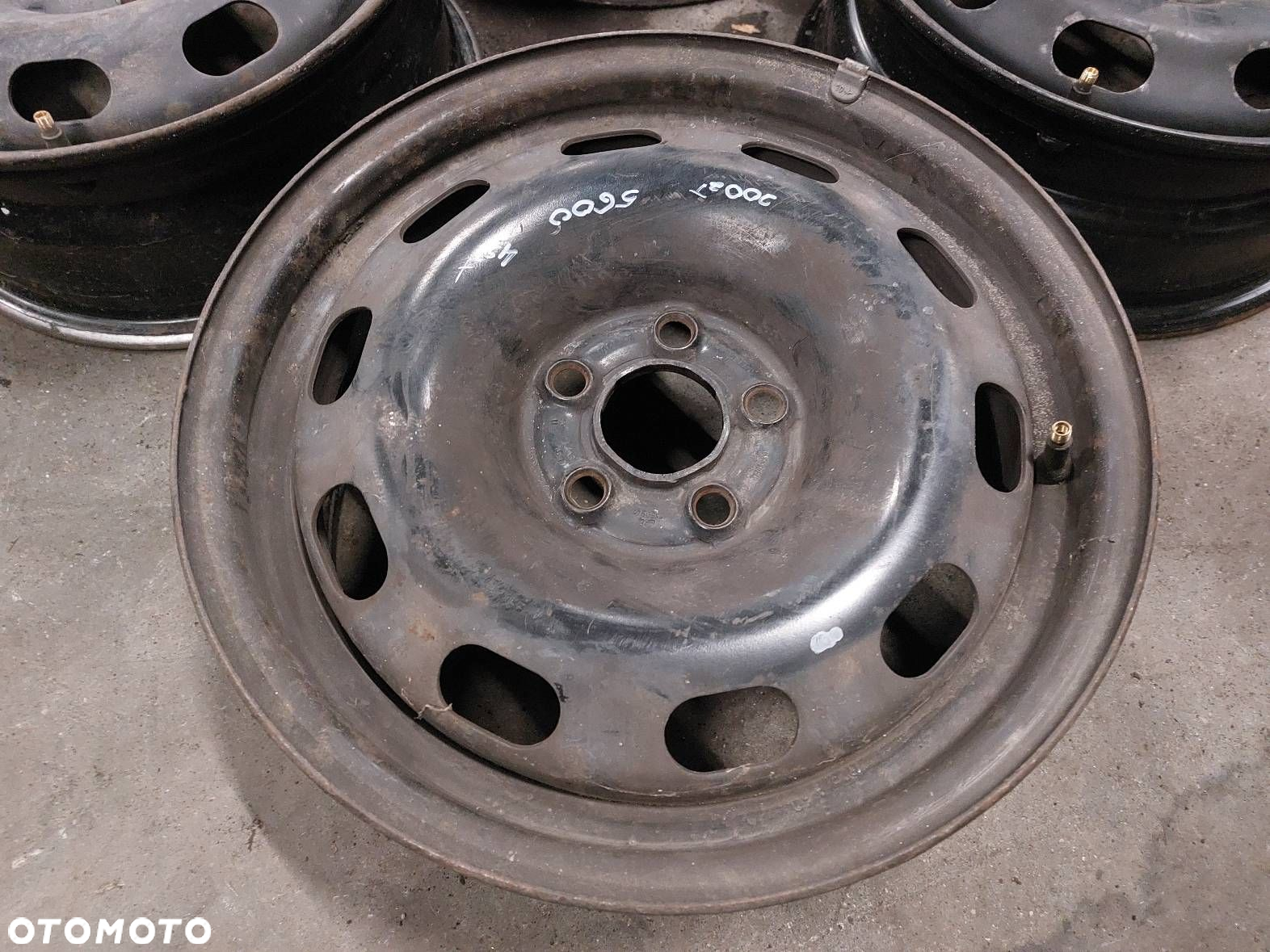 FELGI STALOWE 4 SZT VW GOLF IV 1J0601027Q 5X100 6Jx15 ET38 FI57,1 - 4