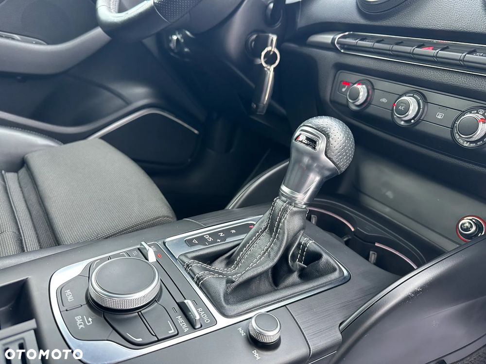 Audi A3 Sportback 2.0 TDI quattro S tronic sport - 33