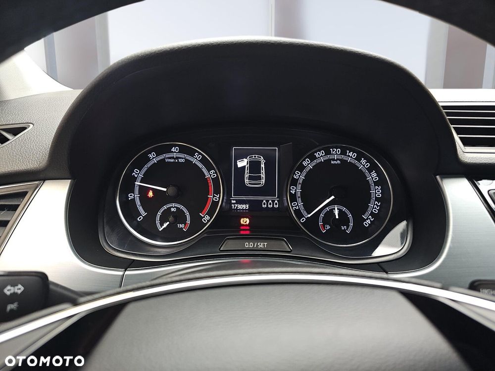 Skoda Fabia 1.0 TSI Ambition - 16