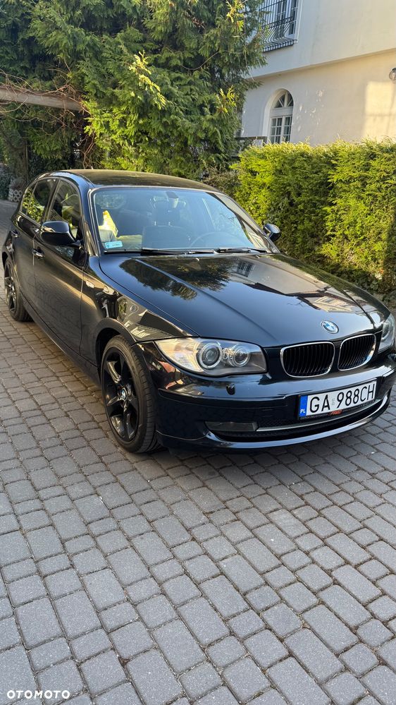 BMW Seria 1 118d DPF - 1