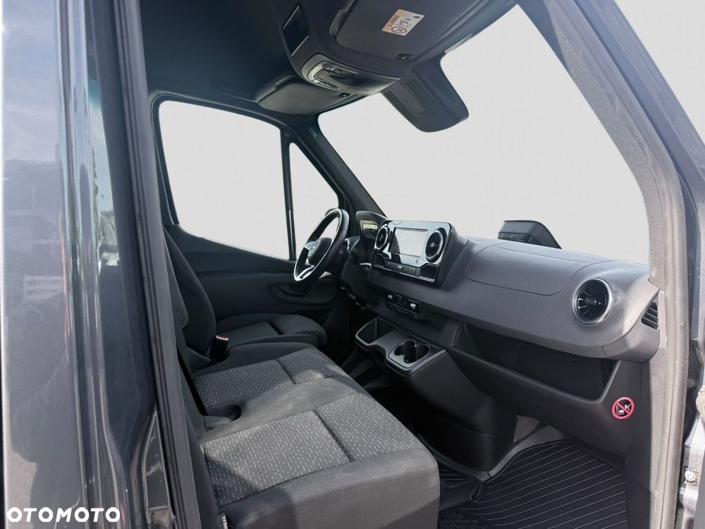 Mercedes-Benz Sprinter 319 CDI KA OM654 długi SELECT - 25