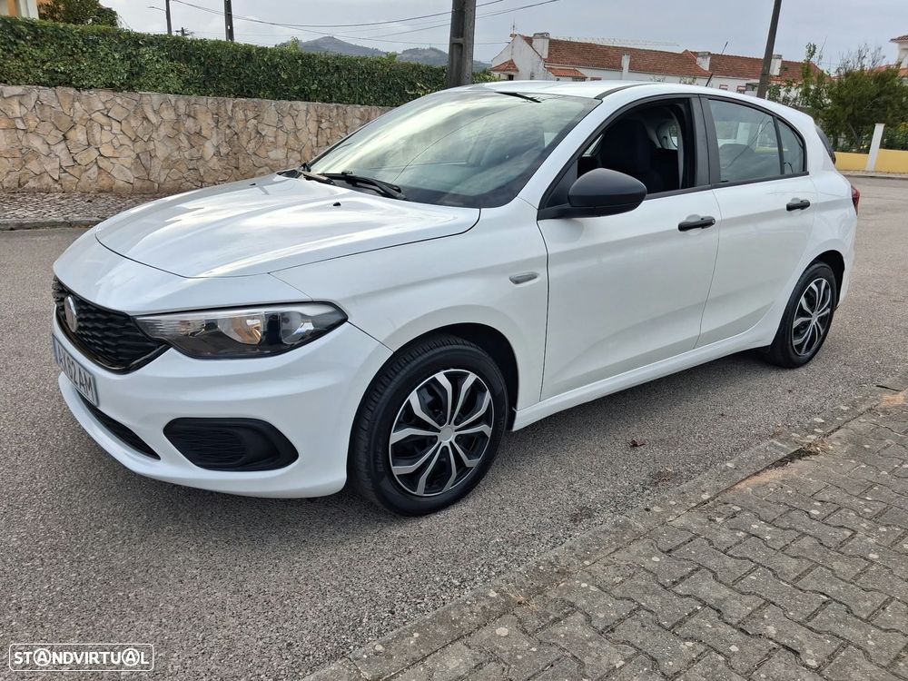Fiat Tipo 1.3 MultiJet Lounge - 1