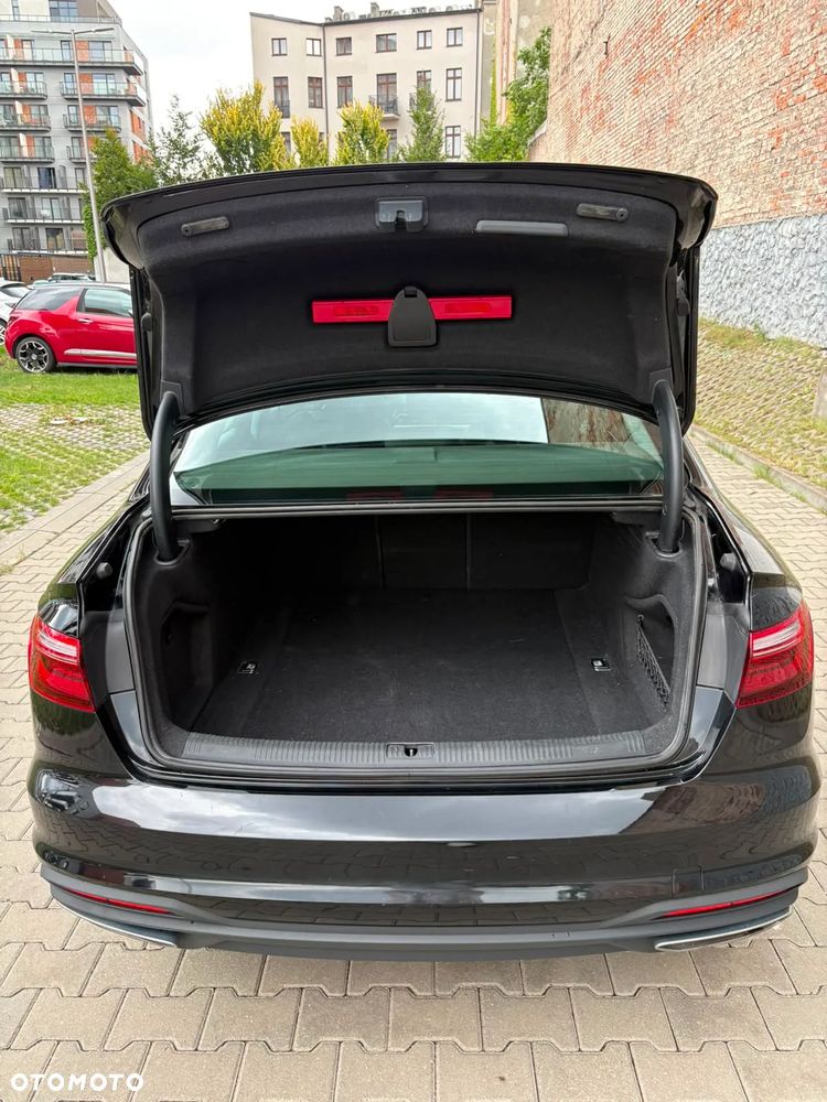 Audi A4 Limousine 35 TFSI - 23