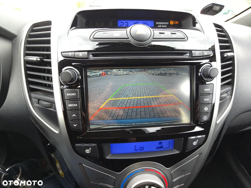 Hyundai ix20 1.4 BlueDrive Comfort - 35