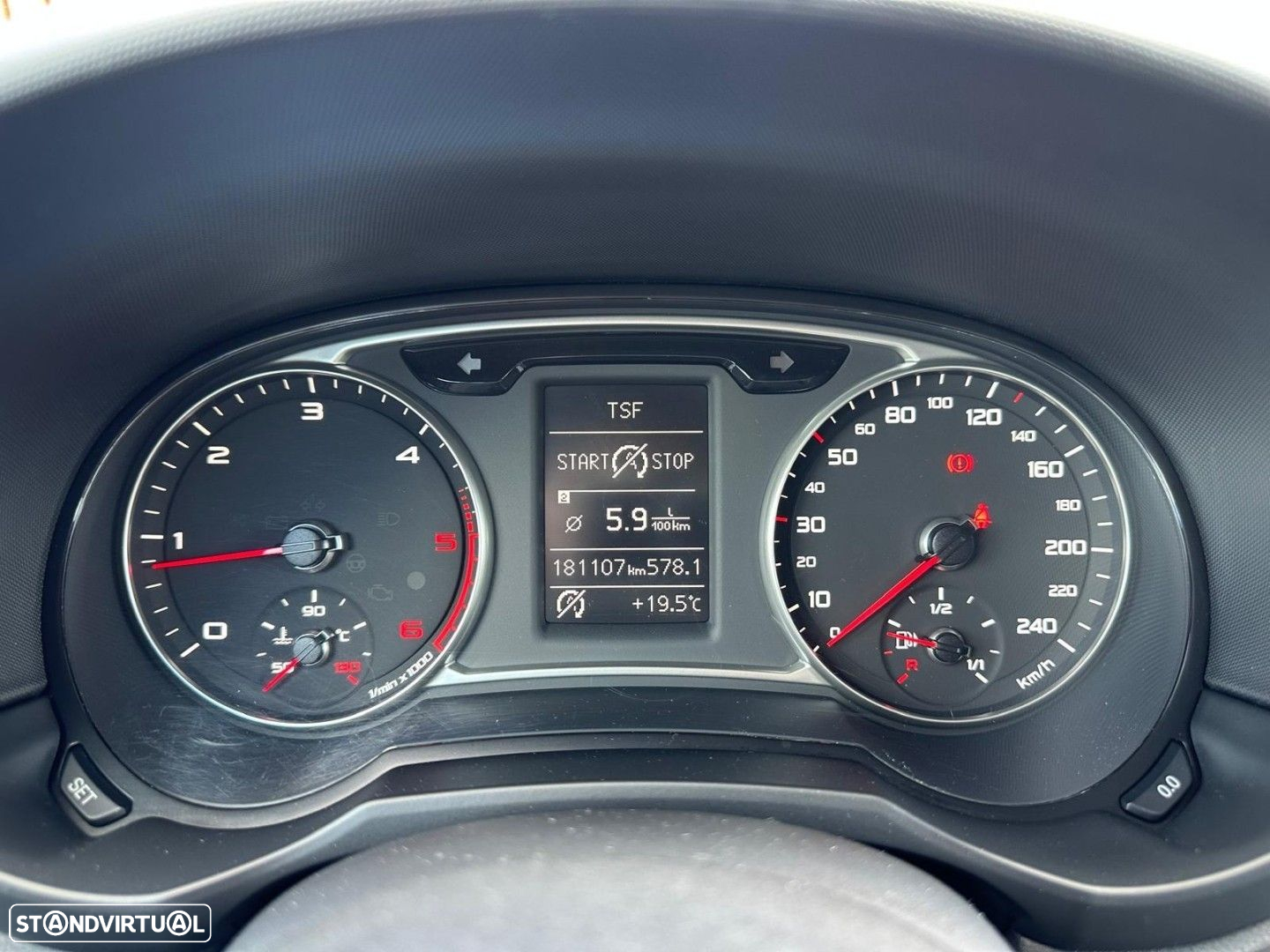 Audi A1 1.6 TDI Advance - 15