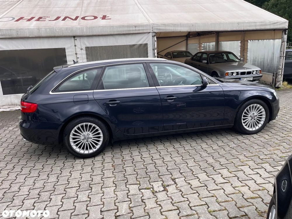 Audi A4 Avant - 12