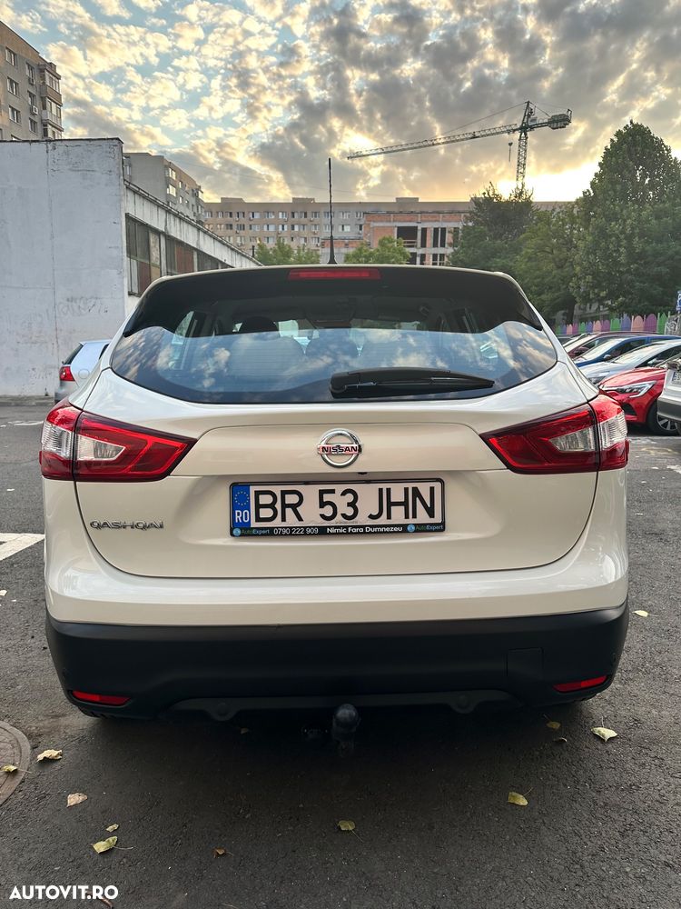 Nissan Qashqai 1.6 DCI Start/Stop X-TRONIC N-Connecta - 5