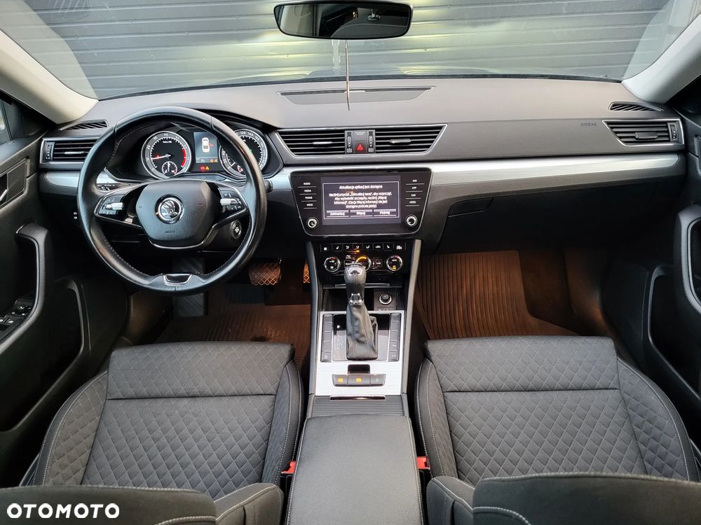 Skoda Superb 1.5 TSI Ambition DSG - 28