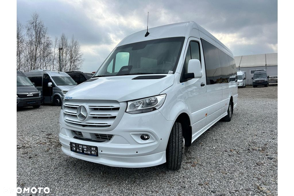 Mercedes-Benz Sprinter 517 - 12