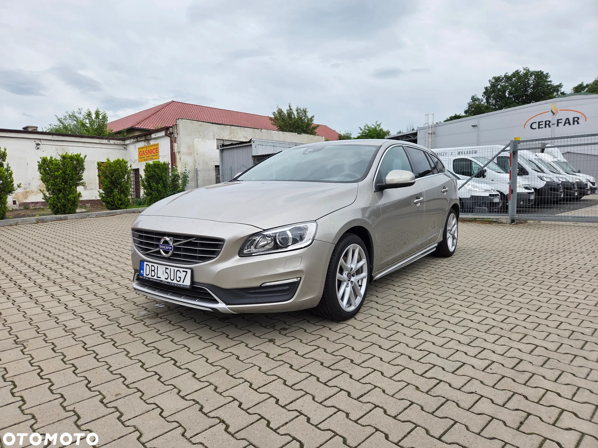 Volvo V60 D3 Momentum - 3