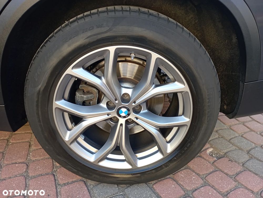 BMW X5 xDrive30d - 36