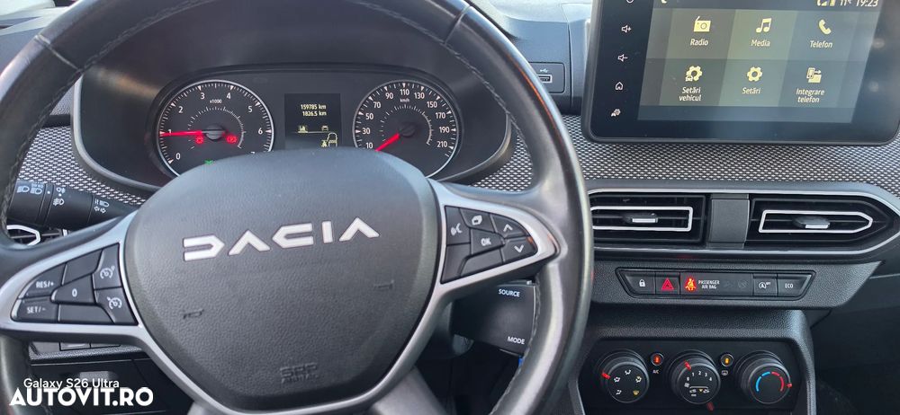 Dacia Logan TCe 90 MT6 Comfort - 8