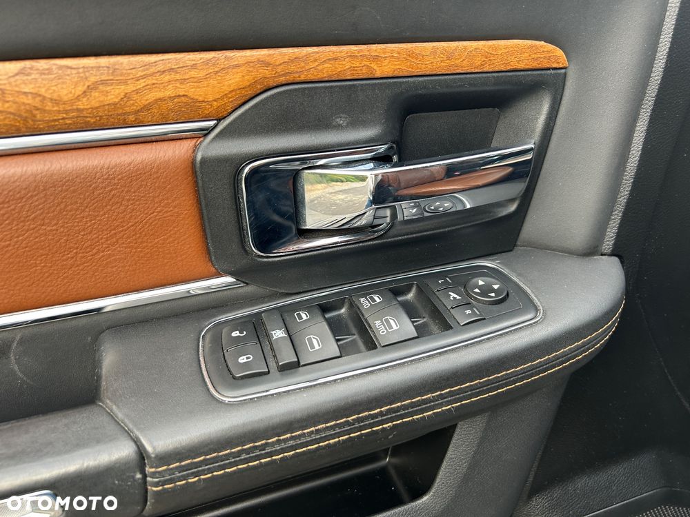 Dodge RAM 5.7 4x4 - 18