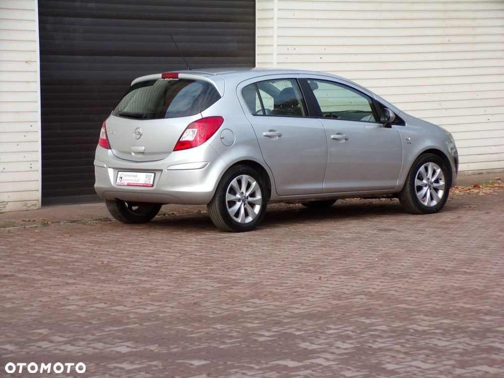 Opel Corsa - 17