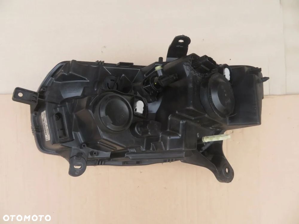 REFLEKTOR PRAWY DACIA LOGAN II LIFT LED 17R- 260108435R KRAKÓW - 7