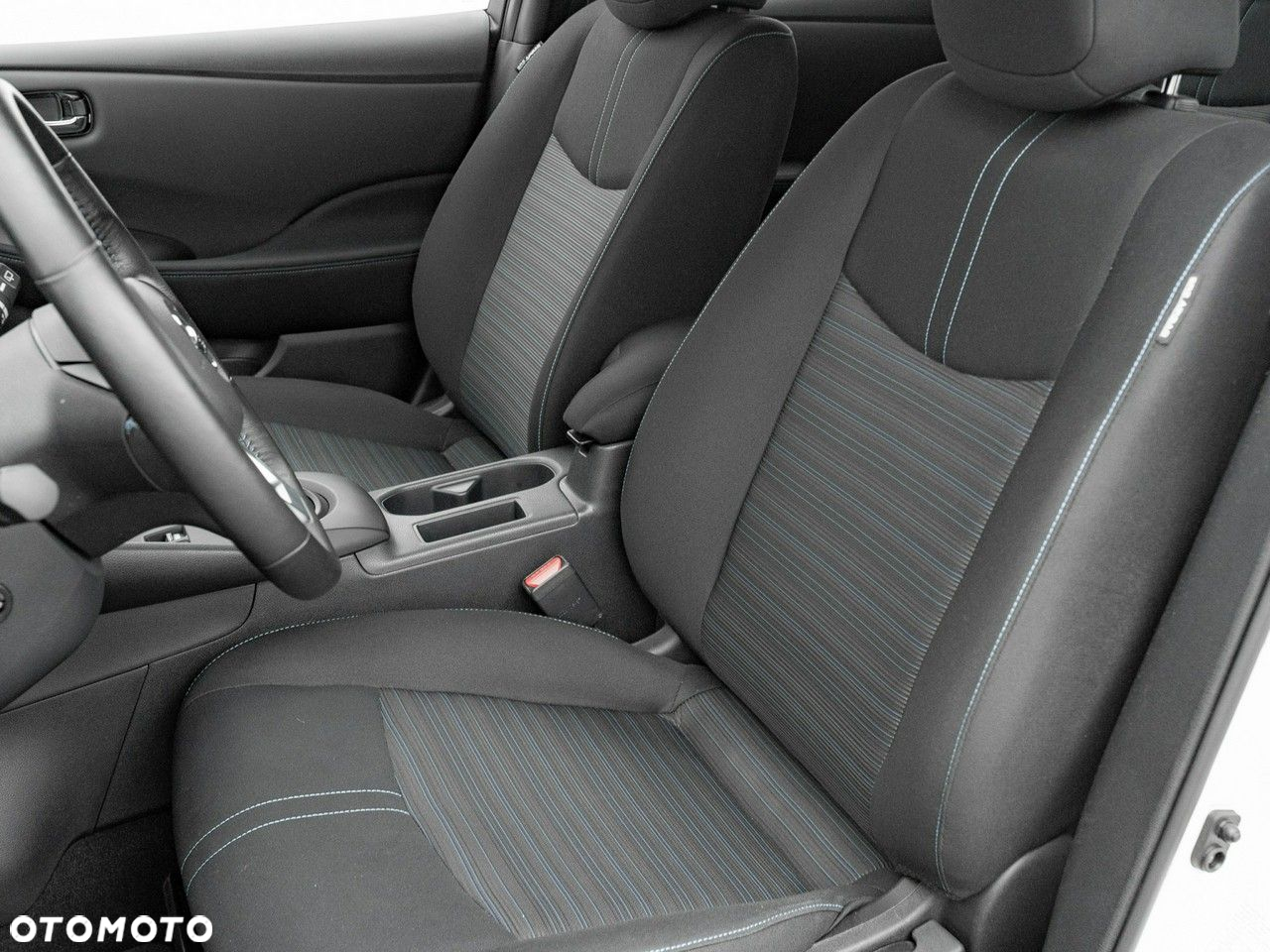Nissan Leaf - 15