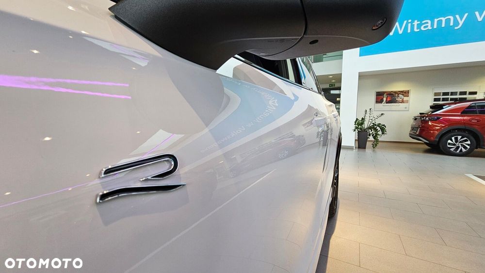 Volkswagen Tiguan - 14