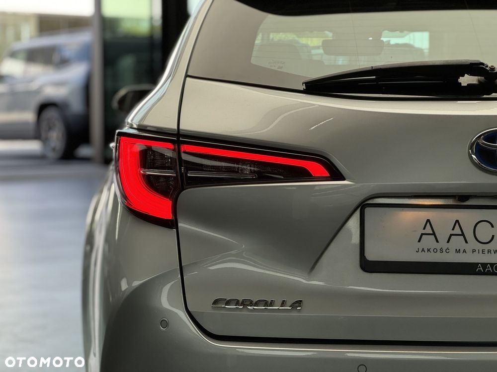 Toyota Corolla 2.0 Hybrid Comfort - 39