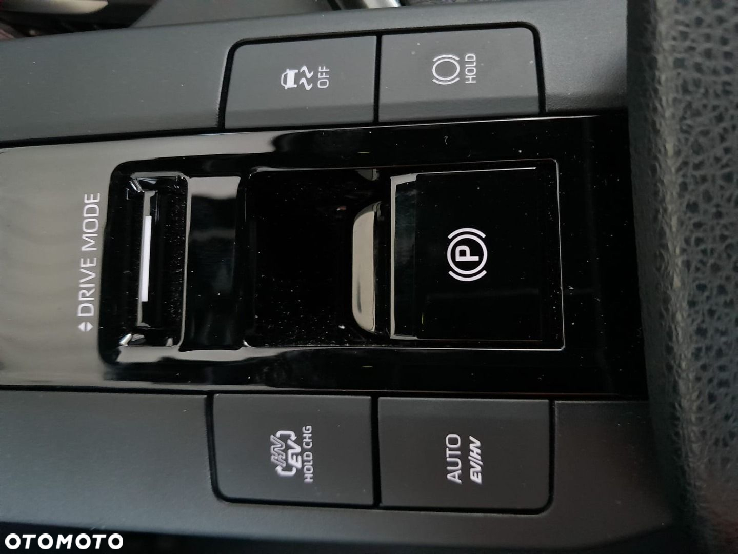 Toyota C-HR - 25