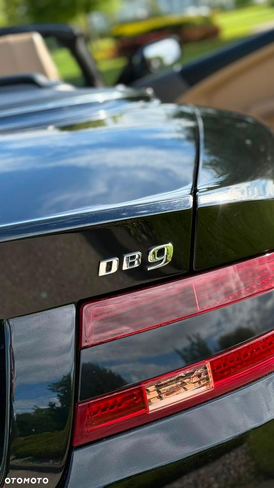 Aston Martin DB9 - 26