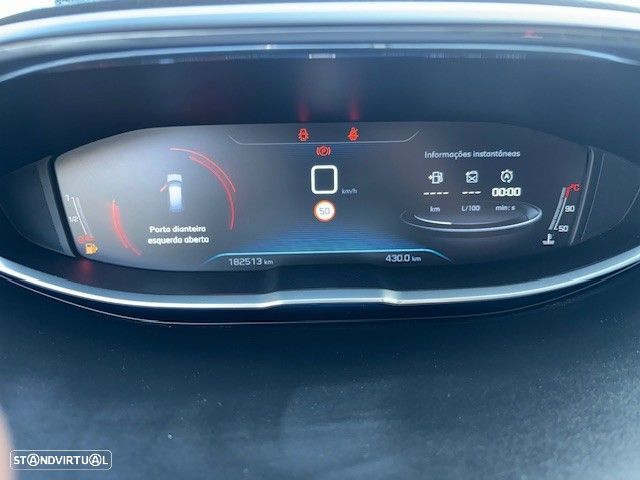 Peugeot 5008 1.6 BlueHDi Allure J18 - 3
