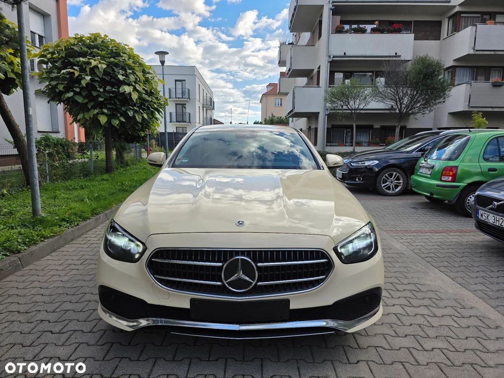 Mercedes-Benz Klasa E 220 d 4Matic 9G-TRONIC Avantgarde - 15