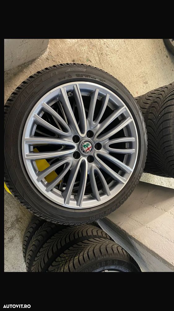 Alfa Romeo Giulia 2.0 Turbo 16V AT8 Veloce - 8