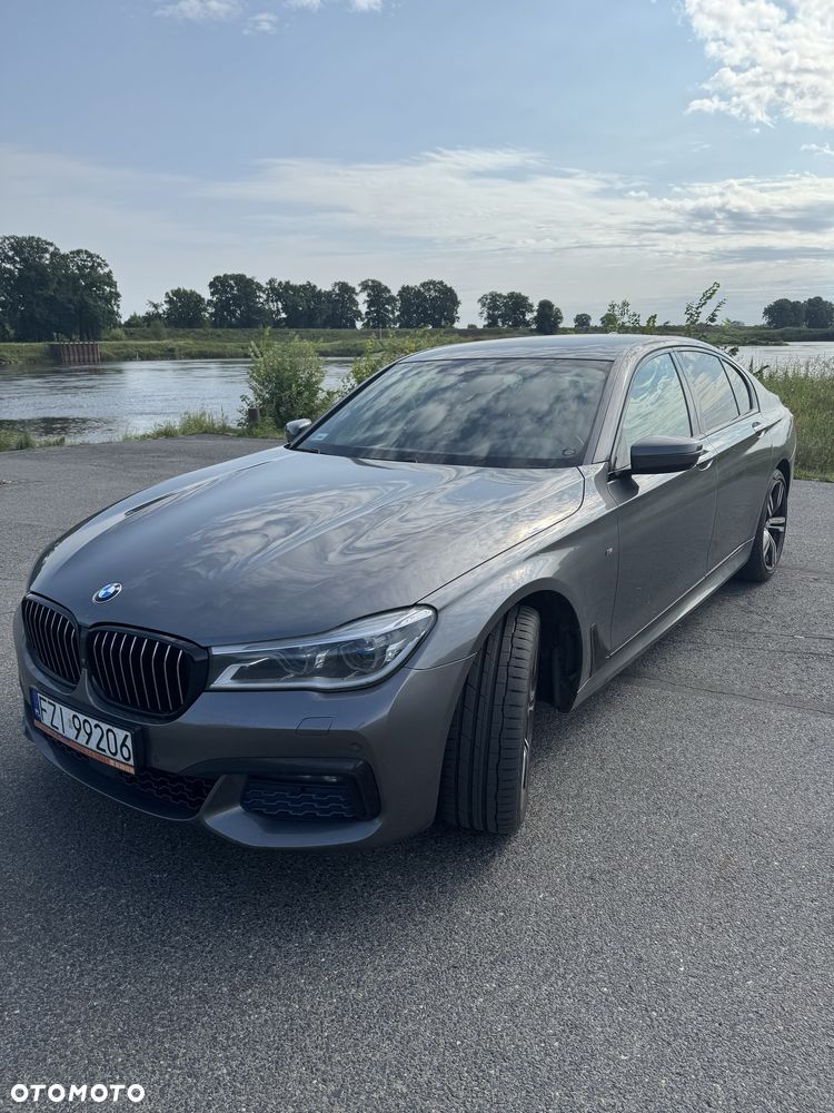 BMW Seria 7 - 2