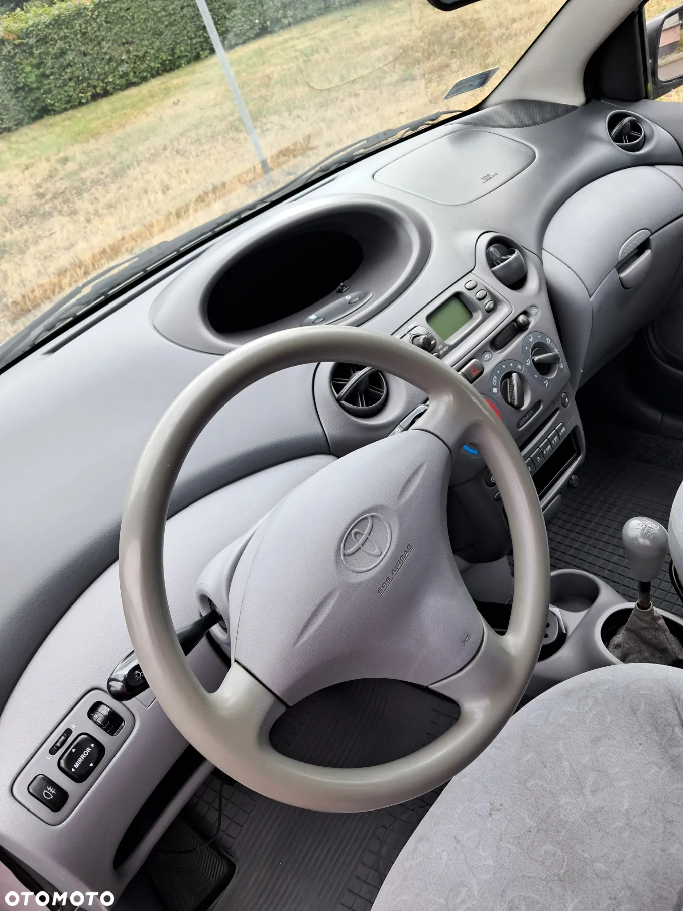 Toyota Yaris - 5
