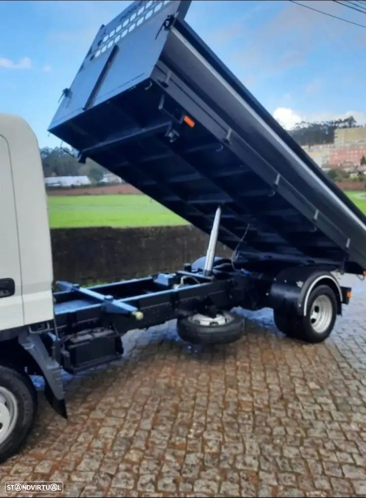 Mitsubishi FUSO/CANTER - 7