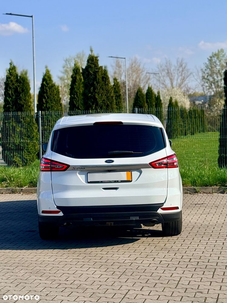Ford S-Max 2.0 EcoBlue Titanium - 10