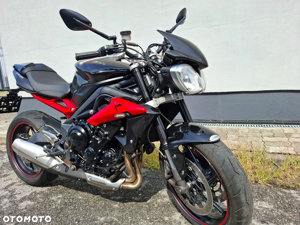 Triumph Street Triple - 9