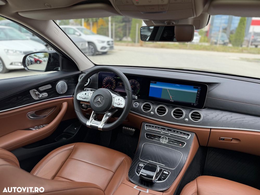 Mercedes-Benz E 300 9G-TRONIC AMG Line - 7