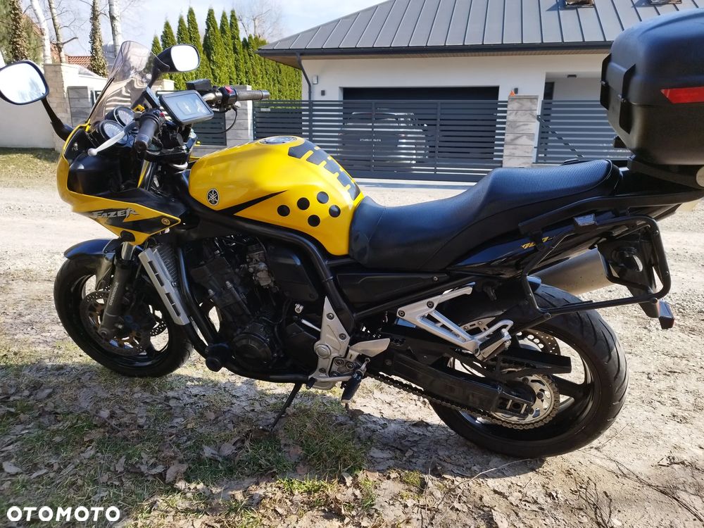 Yamaha FZS - 5