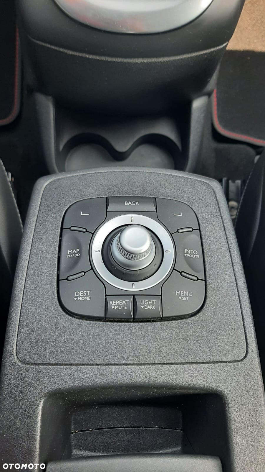 Renault Scenic dCi 110 FAP Dynamique - 28