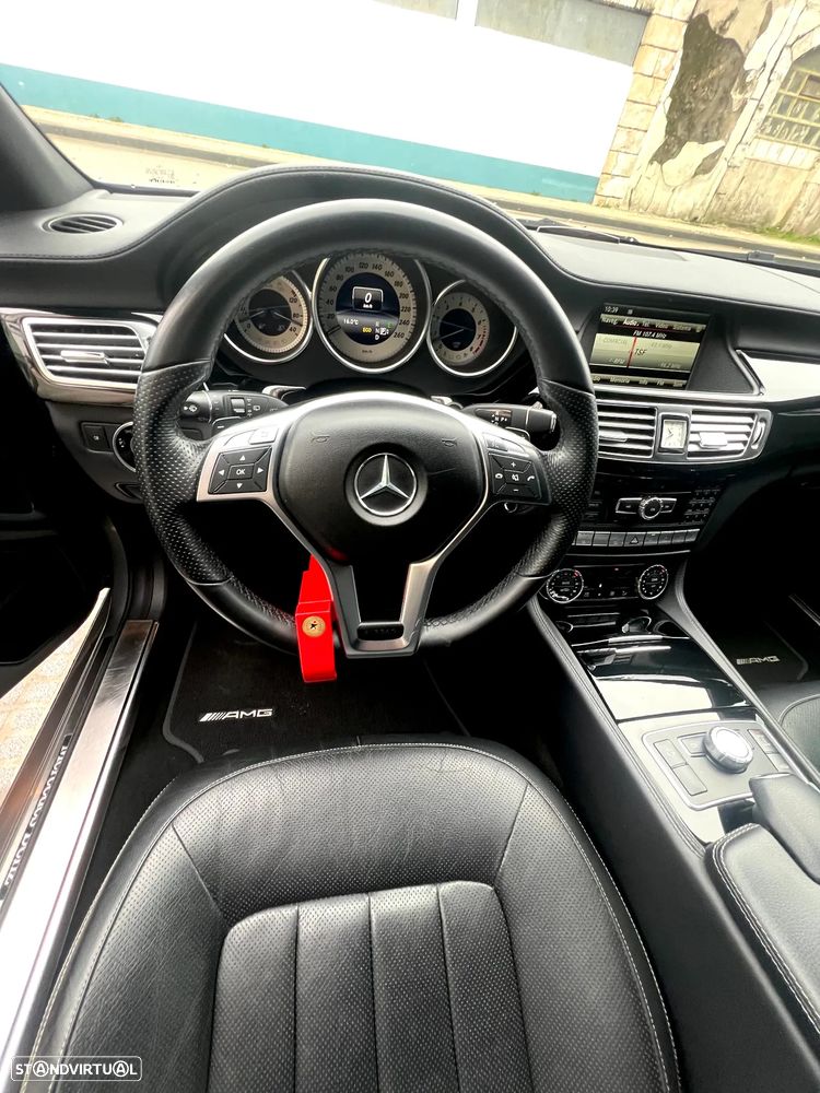 Mercedes-Benz CLS 500 4Matic 7G-TRONIC - 11