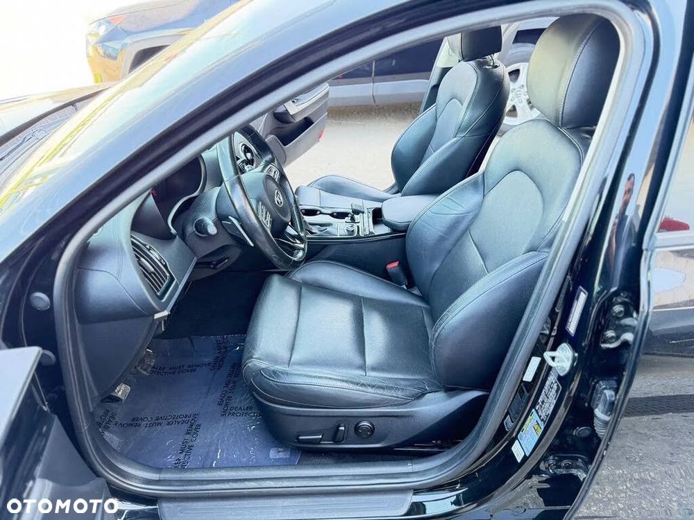 Kia Stinger 2.0 T-GDI GT Line - 11