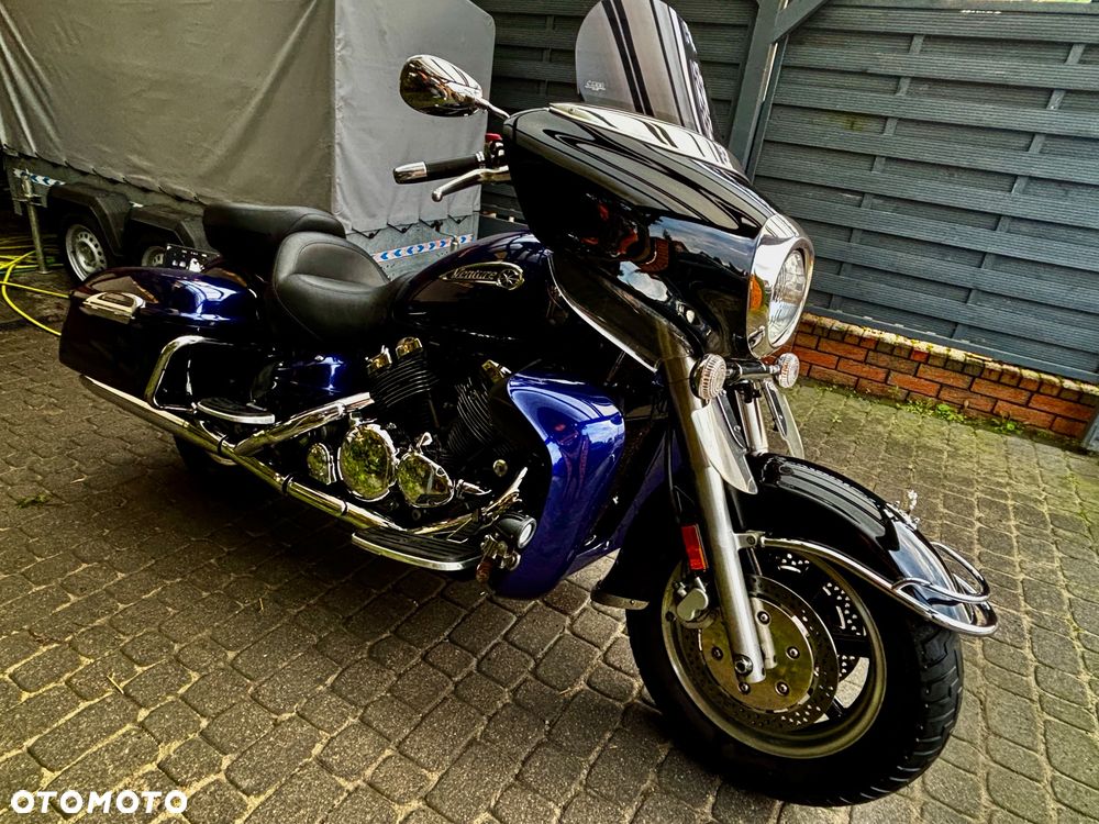 Yamaha Venture - 4