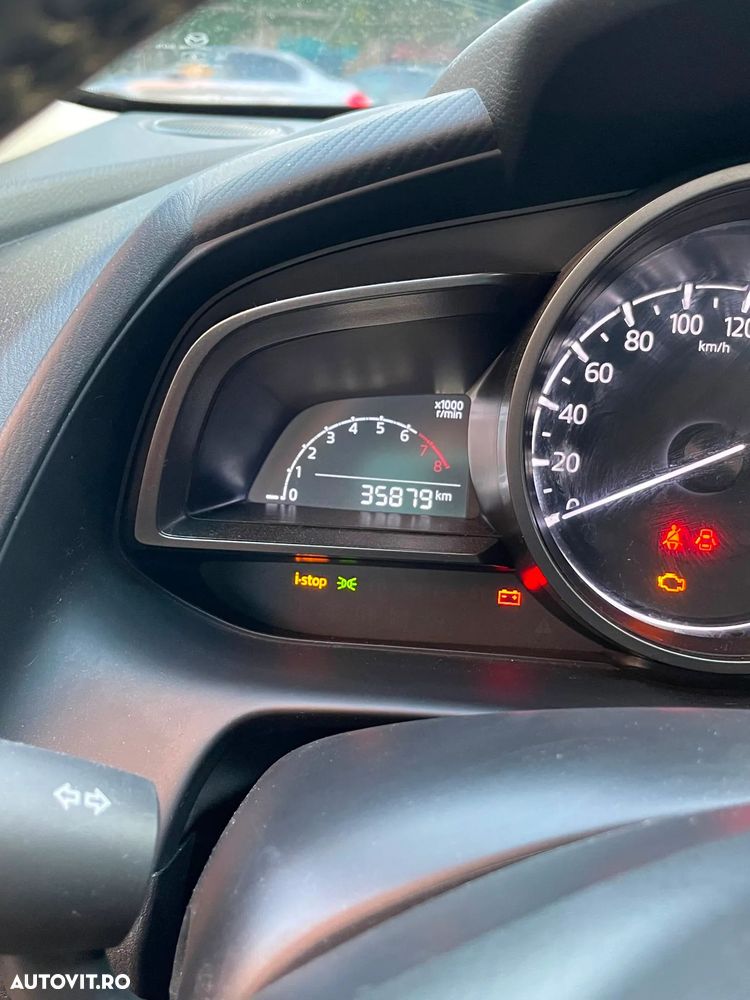Mazda 2 Skyactiv G90 MHEV Homura - 13