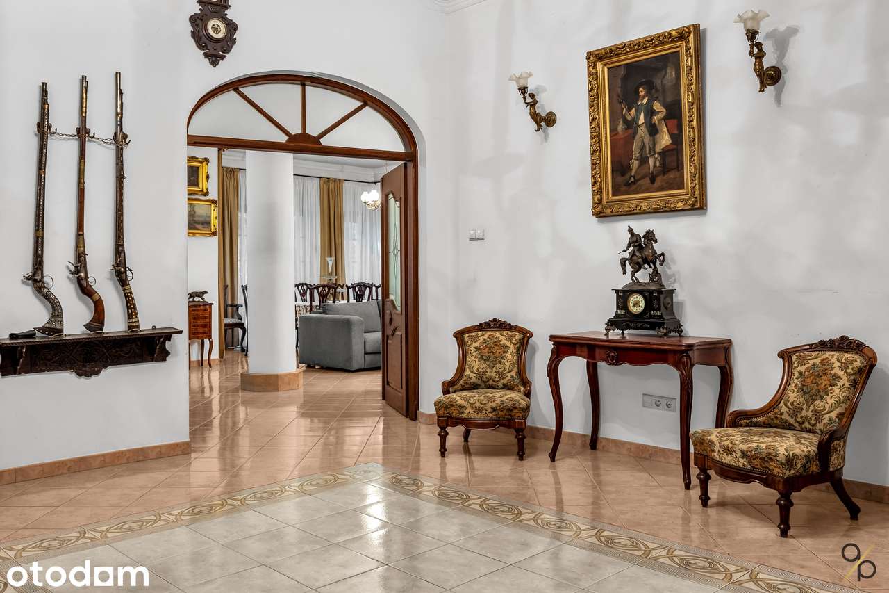 Willa w Radości - 744 m², działka 3000 m², komfort, las za oknem i SPA - Pełny obrazek: 3/20