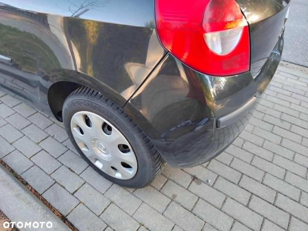 Renault Clio - 14