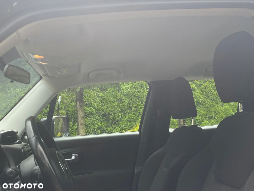 Jeep Renegade 1.4 MultiAir DSG Longitude - 17