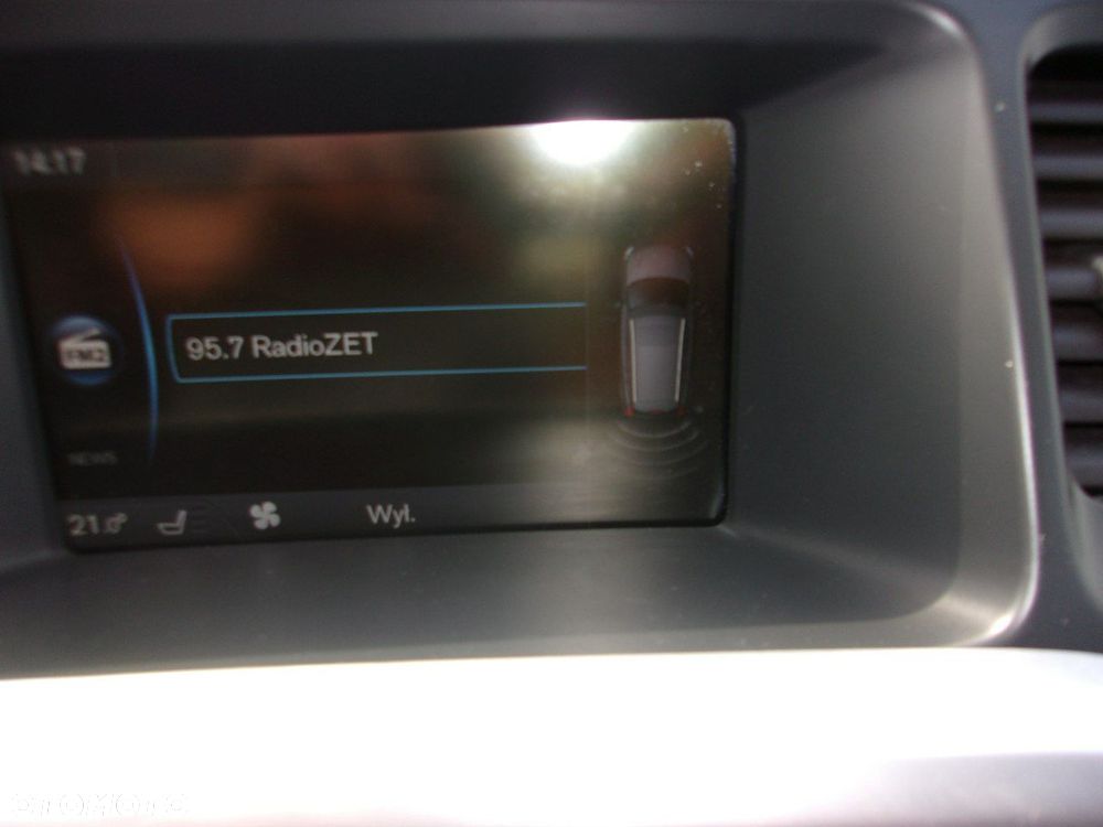Volvo V60 D3 Momentum - 17