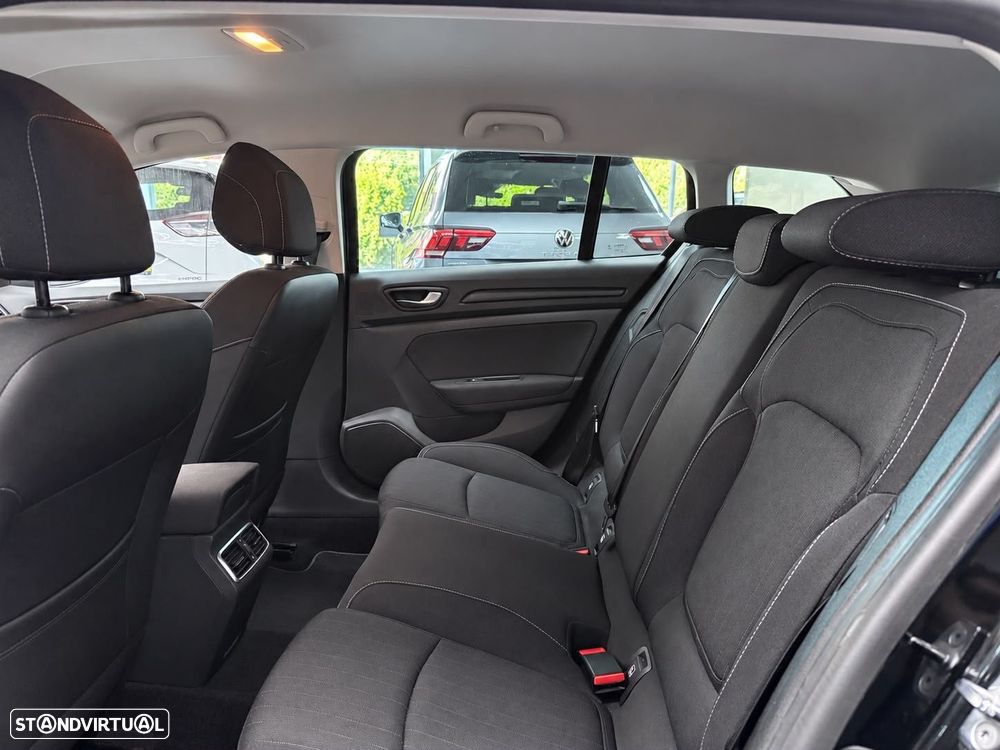 Renault Mégane Sport Tourer 1.5 Blue dCi Limited C/PM+Pneu - 27
