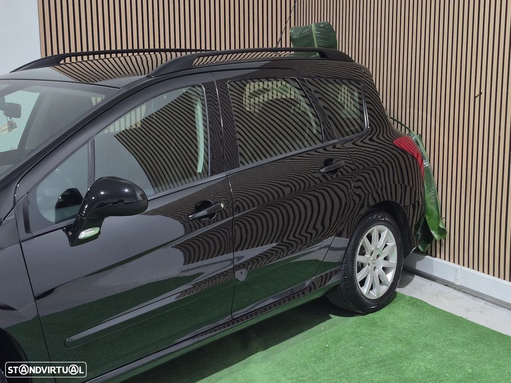 Peugeot 308 SW 1.4 16V Premium - 4